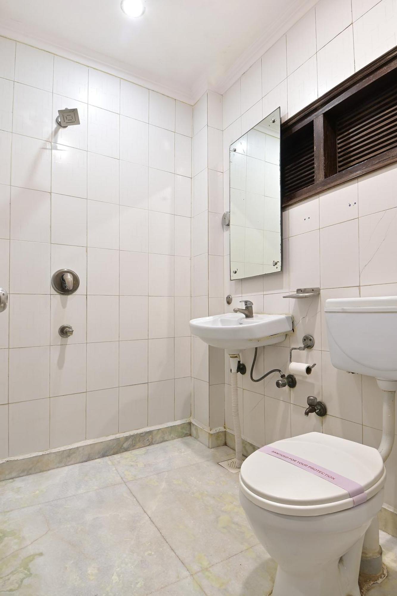 Hotel Hari Piorko Grand - 2 Min From New Delhi Railway Station Экстерьер фото