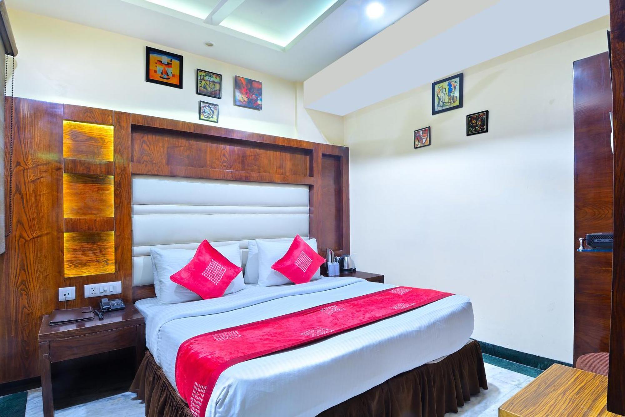 Hotel Hari Piorko Grand - 2 Min From New Delhi Railway Station Экстерьер фото