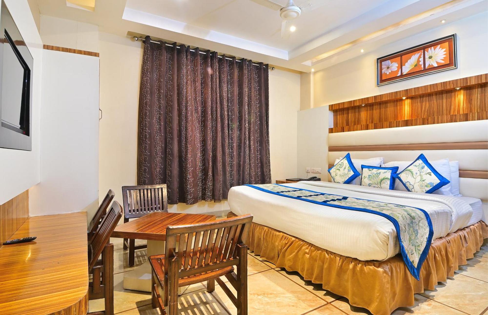 Hotel Hari Piorko Grand - 2 Min From New Delhi Railway Station Экстерьер фото